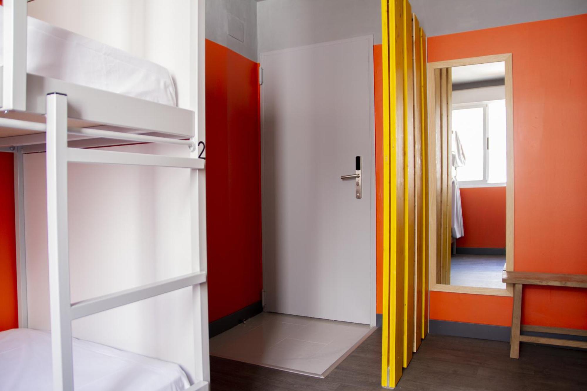 Room00 Valencia Hostel Luaran gambar