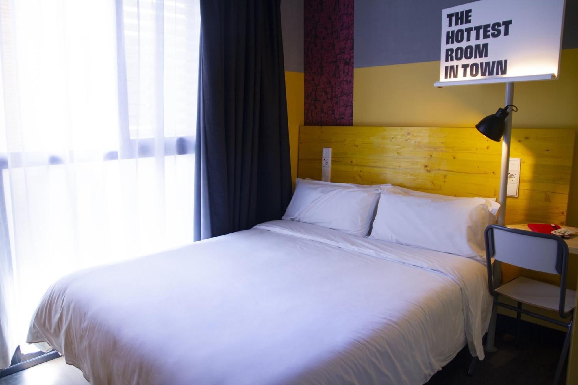 Room00 Valencia Hostel Luaran gambar