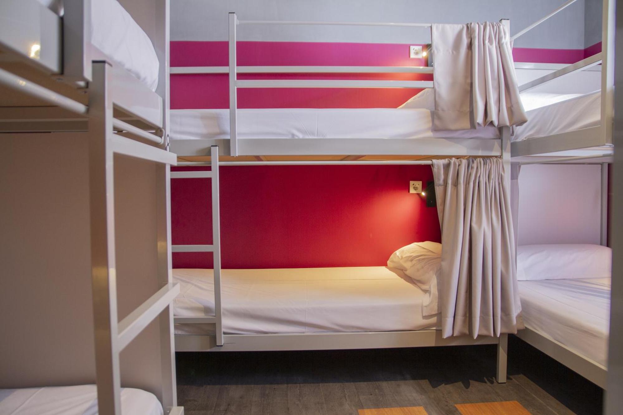 Room00 Valencia Hostel Bilik gambar