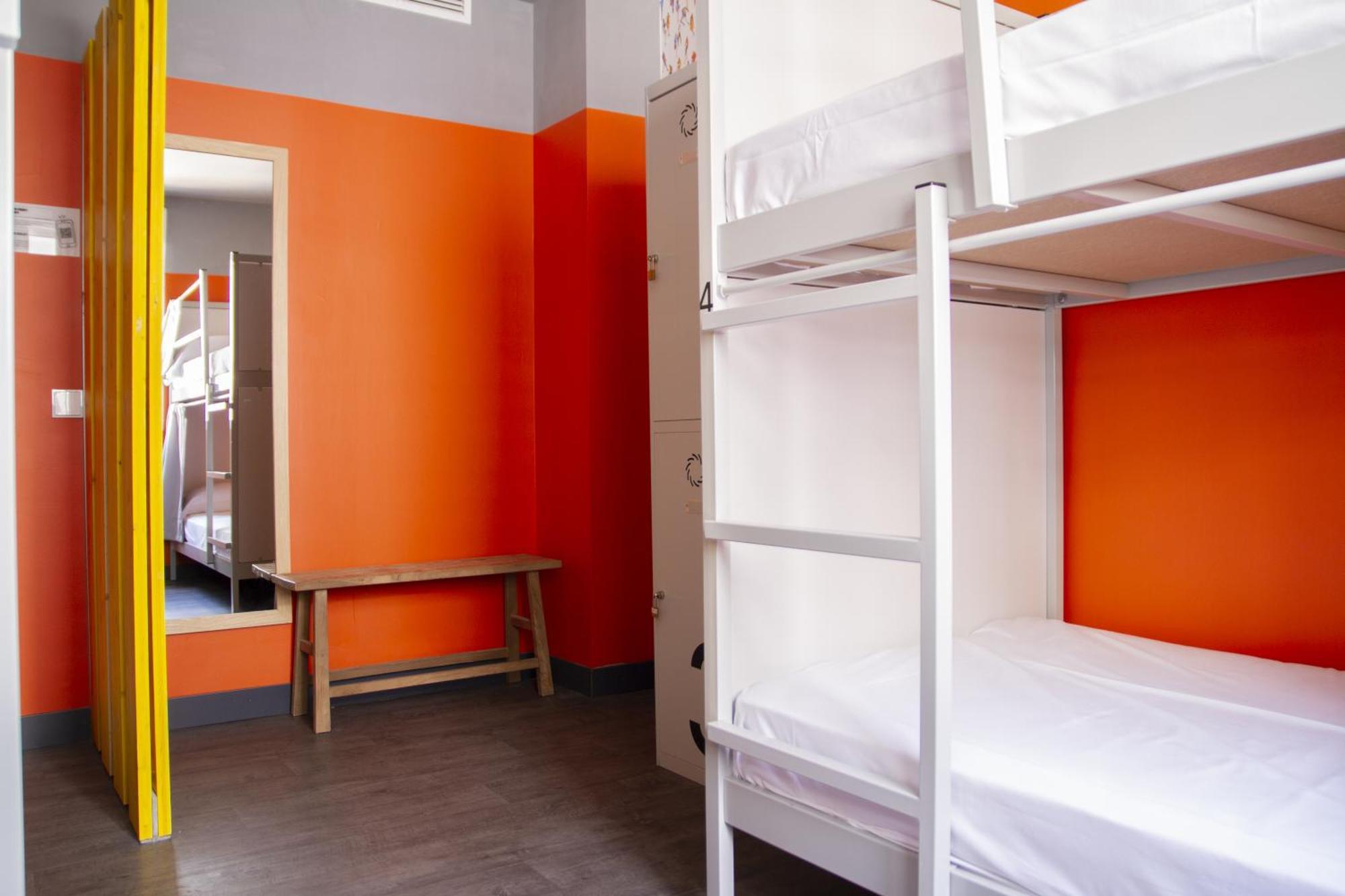 Room00 Valencia Hostel Luaran gambar